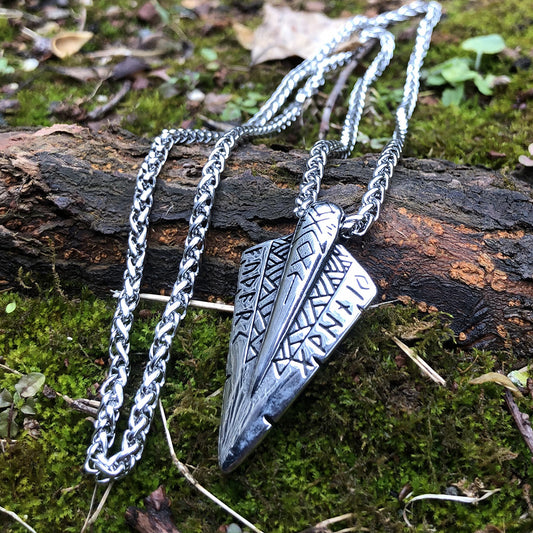 Norse Mythology Stainless Steel Gungnir Arrowhead Pendant Necklace